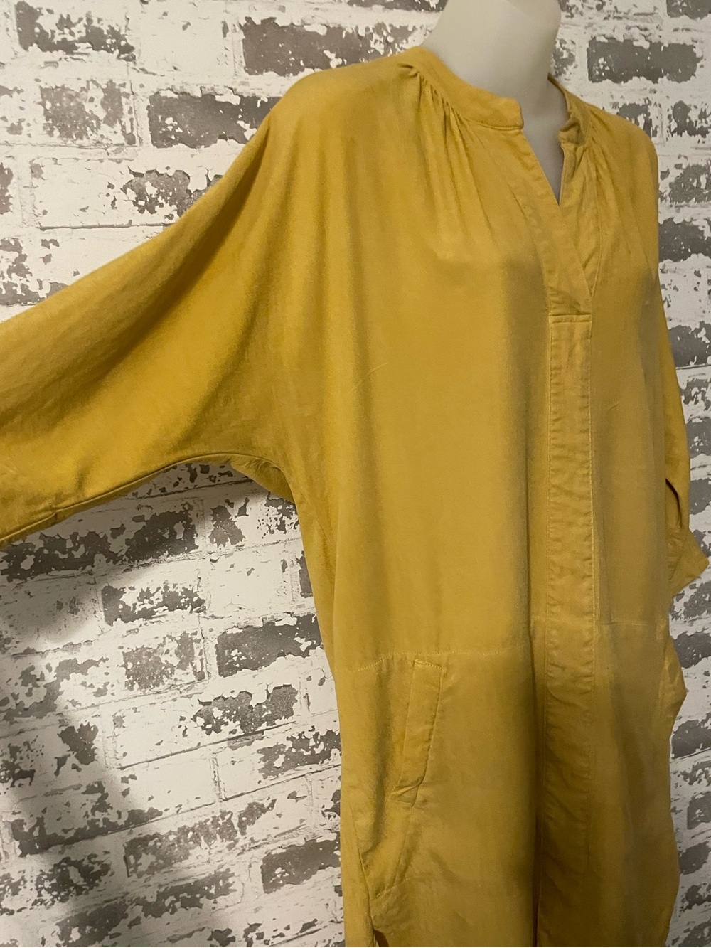 The Odells Cumin Oversized Tunic Dress S Mustard Tencel Rayon Pockets Minimalist - Picture 4 of 9